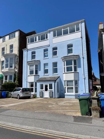 Marine View - Dog Friendly Apartment 500Ft From Beach Bridlington Exterior photo